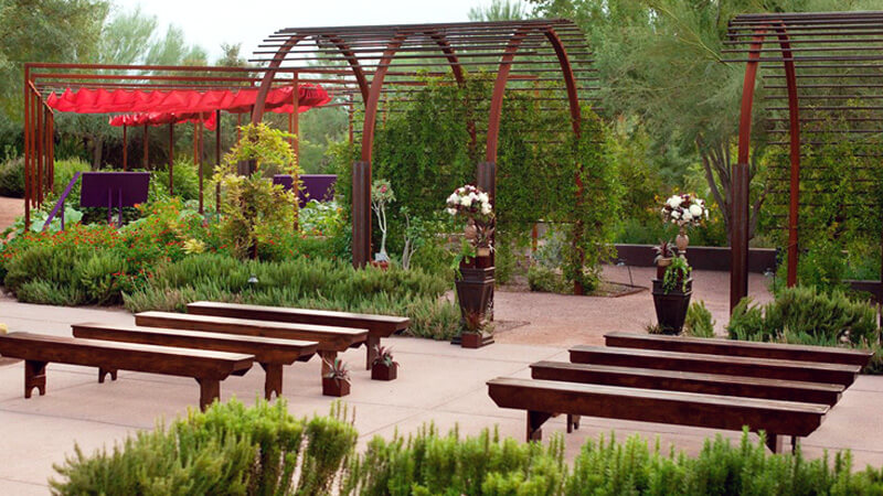 El lugar de la boda Steele Herb Garden en Desert Botanical Gardens