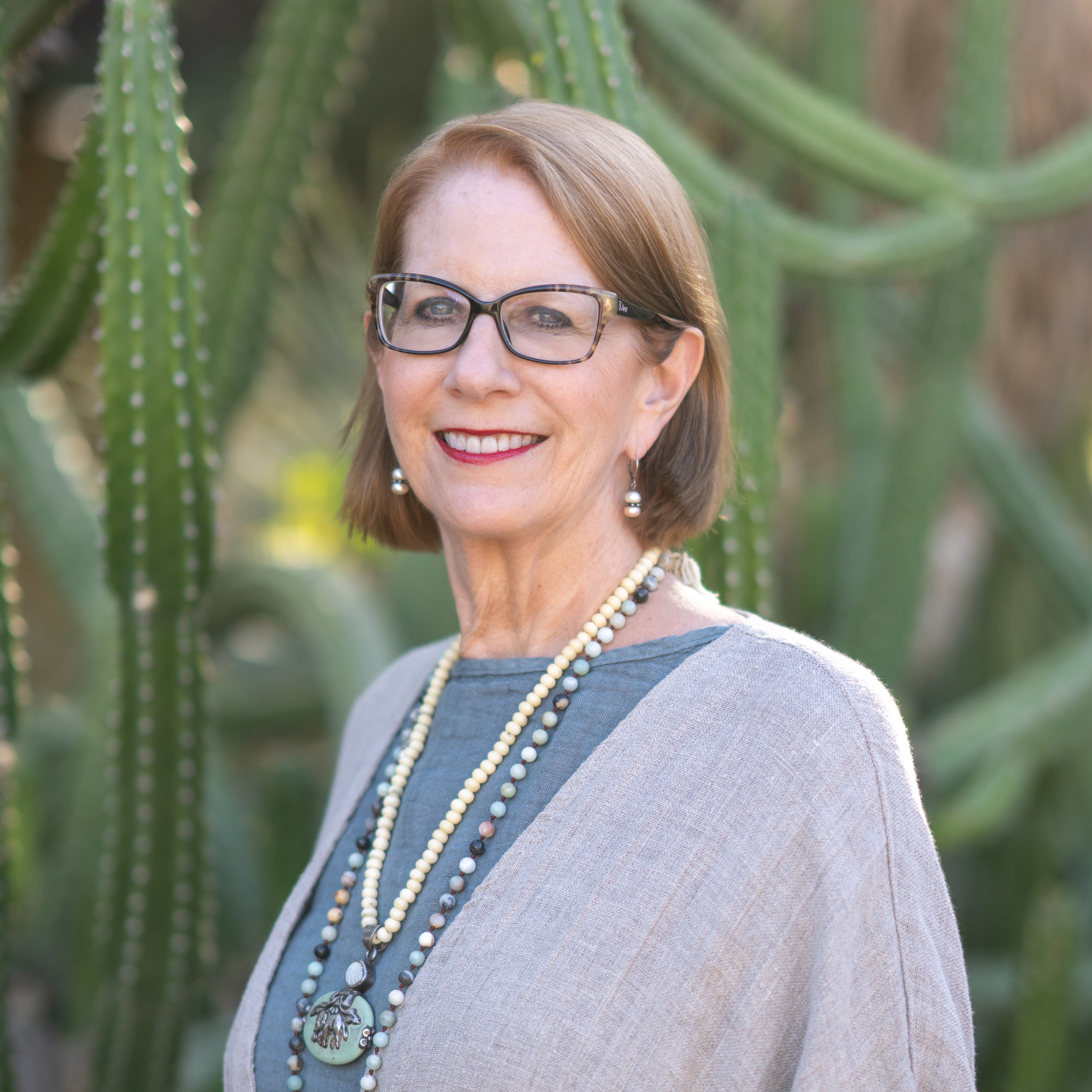 Marcia Flynn headshot at the DBG