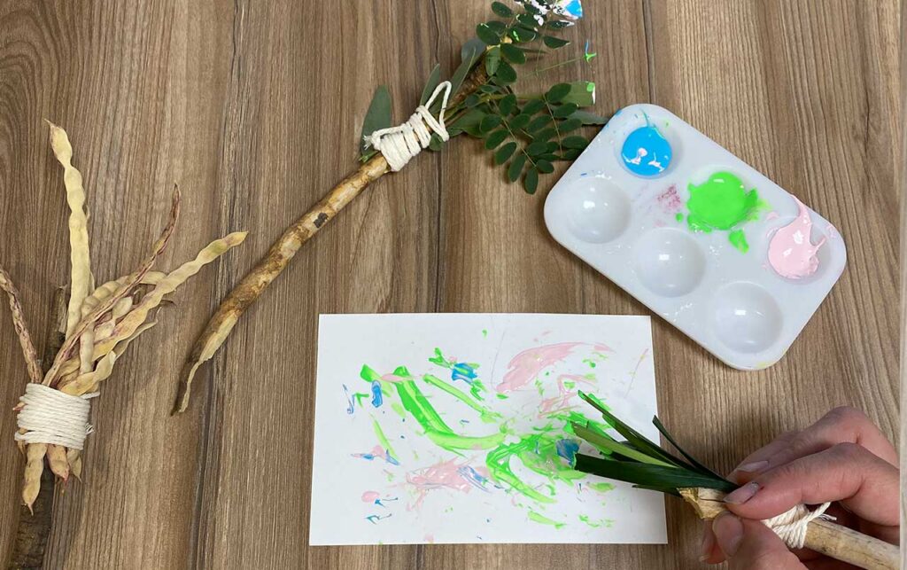 Who Needs a Paintbrush? Nature Has Plenty!